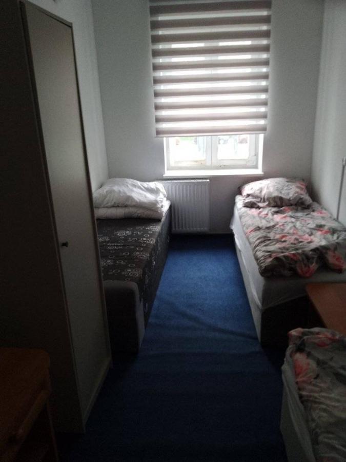 وودج Sagittarius Hostel- Pracowniczy المظهر الخارجي الصورة